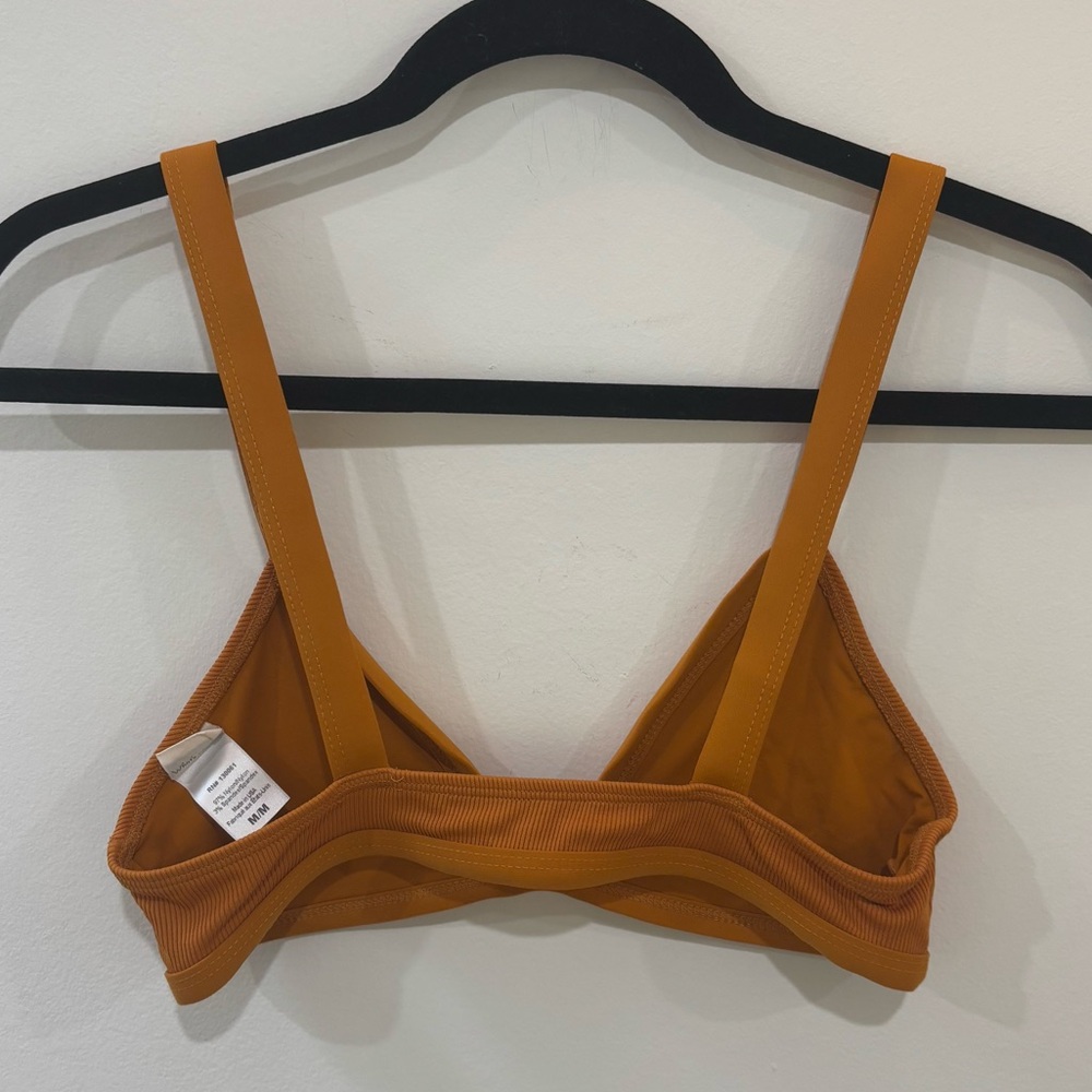 L*SPACE Ribbed Triangle Bikini Top - Picture 2 of 4